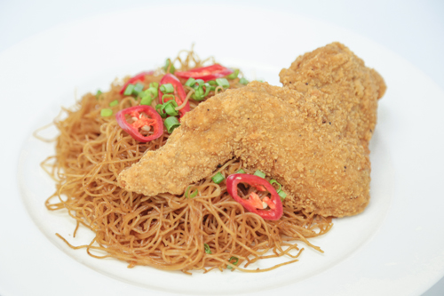 Bee Hoon with Chicken Wing